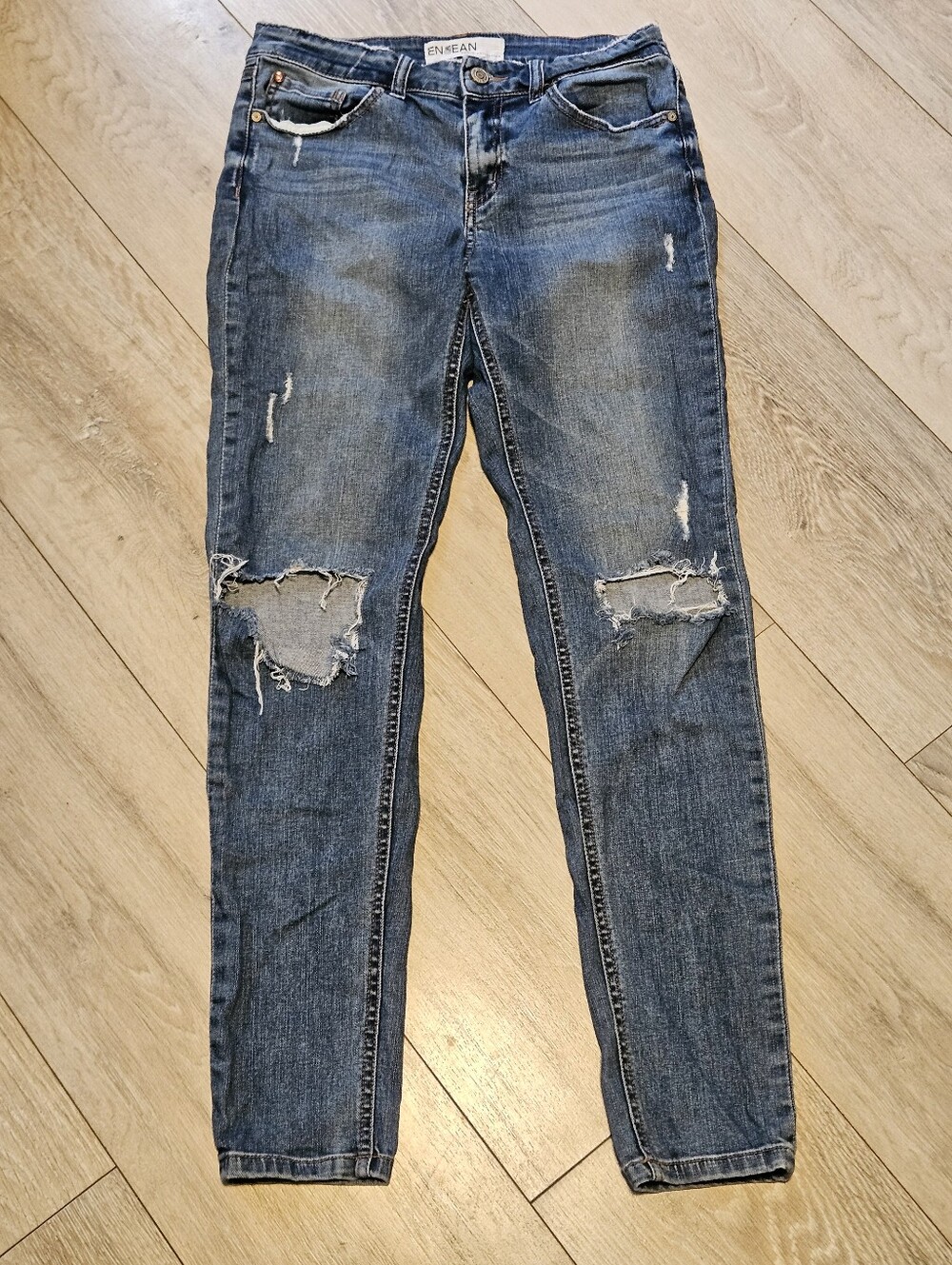 Enjean Distressed Skinny Blue Jeans Junior's 5